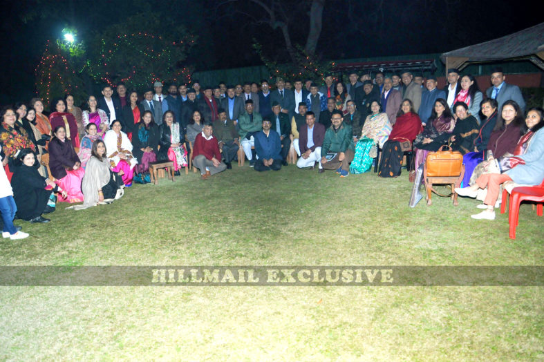 पहाड़ की हस्तियों का उत्तराखंड के विकास पर मंथन, देखें तस्वीरें