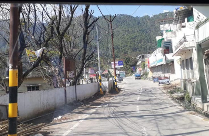 कोरोना: सीएम त्रिवेंद्र बोले, घबराएं नहीं, घर तक पहुंचाएंगे जरूरी सामान