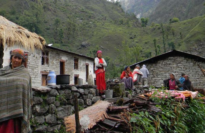 पहाड़ों के लिए ‘वरदान’ बना लॉकडाउन! अब गांवों में ही रहना चाहते हैं लौटकर आए 30 फीसदी प्रवासी