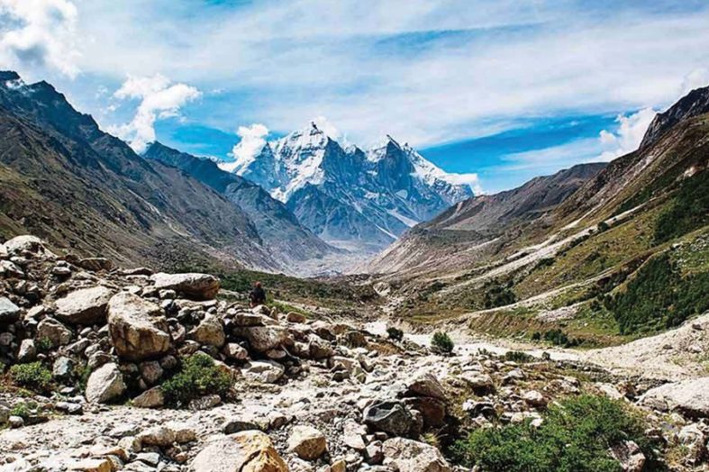 लॉकडाउन से रीचार्ज हो गई प्रकृति, खूब दिख रहा पहाड़ों का सौंदर्य