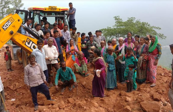 जहां चाह वहां राह… गांववालों ने अपने पैसे-अपनी मेहनत से बना दी सड़क