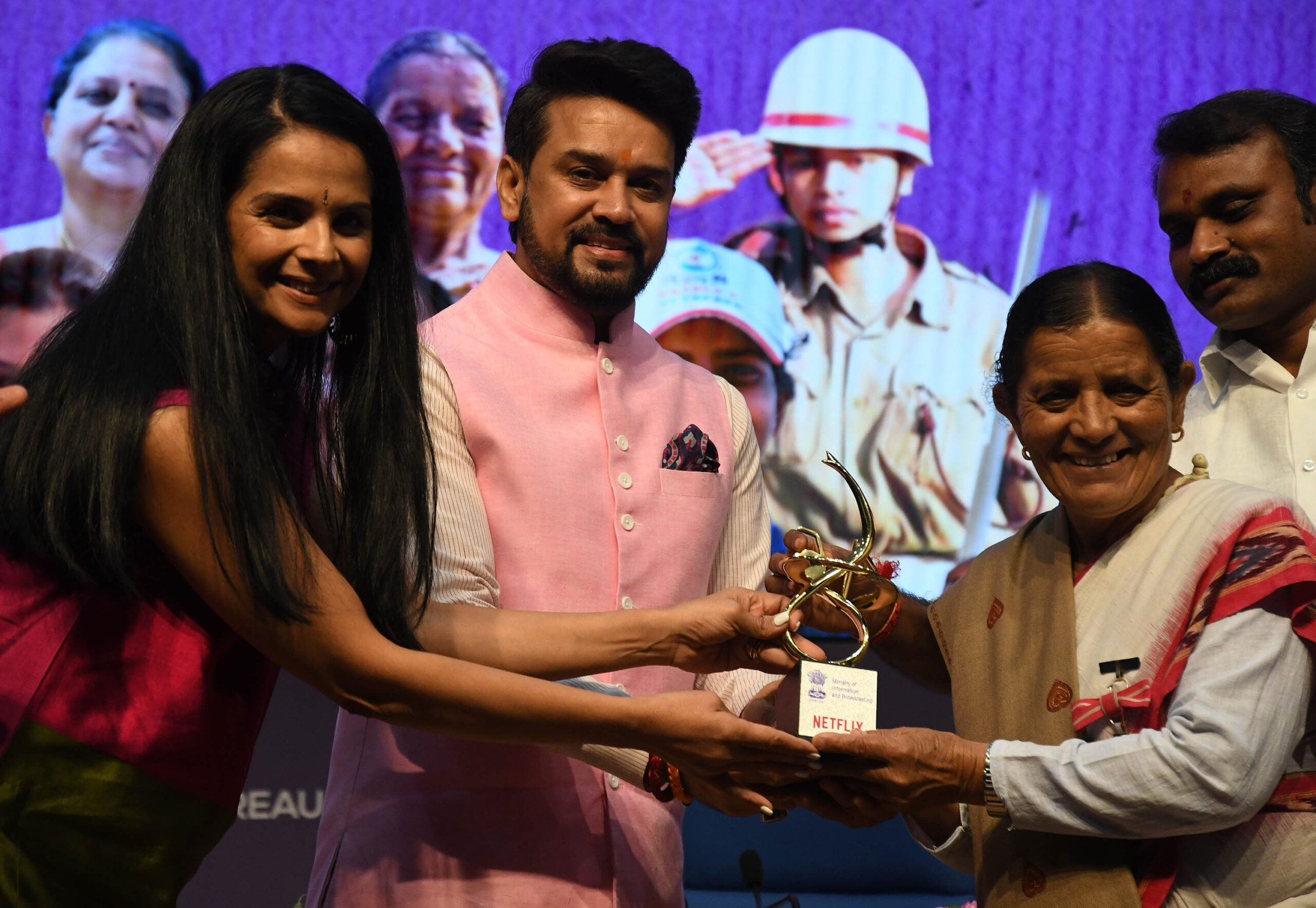 उत्तराखंड की इन महिलाओं पर सूचना प्रसारण मंत्रालय और Netflix में बनाई शोर्ट फिल्म