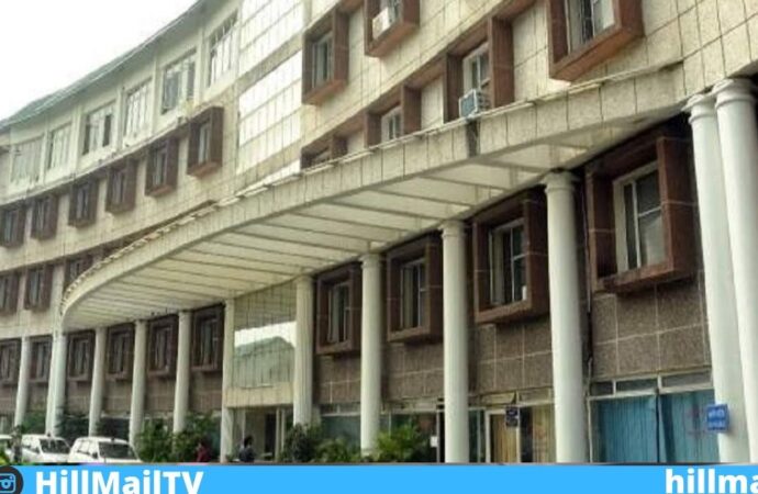 उत्तराखंड में 50 आईएएस और पीसीएस अधिकारियों के तबादले