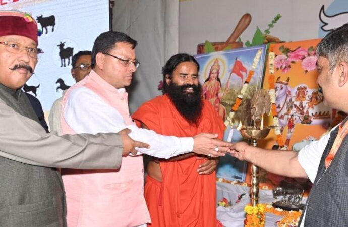 आयुर्वेद हमारी समृद्ध प्राचीन विरासत का अभिन्न अंग – सीएम धामी