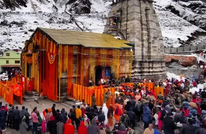 श्रद्धालुओं की धार्मिक भावनाओं को ठेस पहुंचाने वालों के विरुद्ध सोनप्रयाग में मुकदमा दर्ज