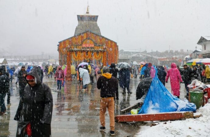 मानसून में सतर्कता के साथ करें केदारनाथ यात्रा, प्रशासन अलर्ट मोड पर: डीएम विशाल मिश्रा