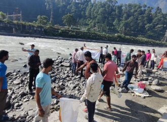 स्वच्छ नदियों और सुरक्षित भविष्य के लिए उत्तराखंड द्वारा जन आंदोलन का नेतृत्व