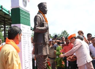 सीएम धामी ने सालम क्रांति के शहीदों को अर्पित की श्रद्धांजलि, स्वतंत्रता संग्राम में दिया था महत्वपूर्ण योगदान