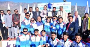 सीएम धामी ने टिहरी वॉटर स्पोर्ट्स कप के समापन समारोह में लिया हिस्सा, टिहरी क्षेत्र के लिए की कई घोषणाएं