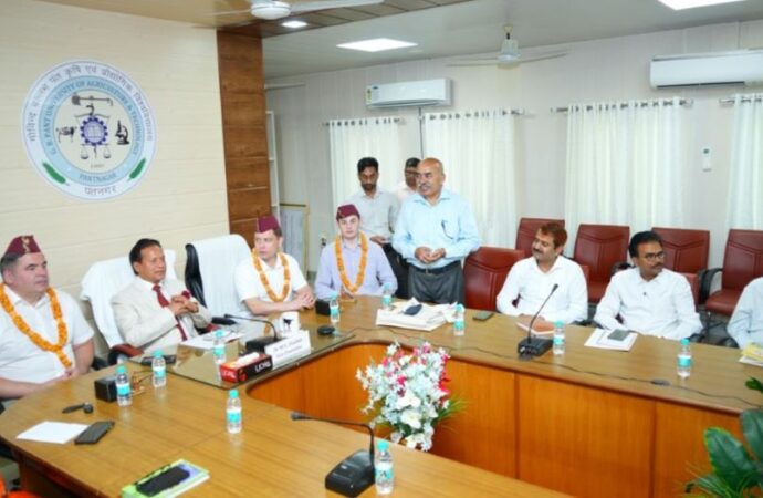 सेंट पीटर्सबर्ग स्टेट यूनिवर्सिटी ऑफ वेटरनरी मेडिसिन के उच्च स्तरीय प्रतिनिधिमंडल ने कुलपति डॉ चौहान से की मुलाकात