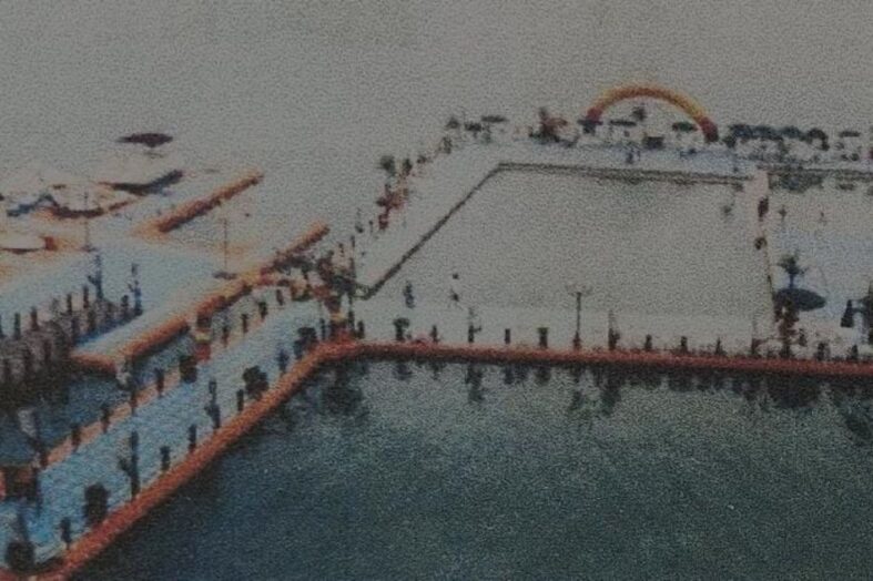 अयोध्या : सरयू नदी में होगा फ्लोटिंग बाथिंग कुंड का निर्माण, 300 श्रद्धालु एक समय में कर सकेंगे स्नान