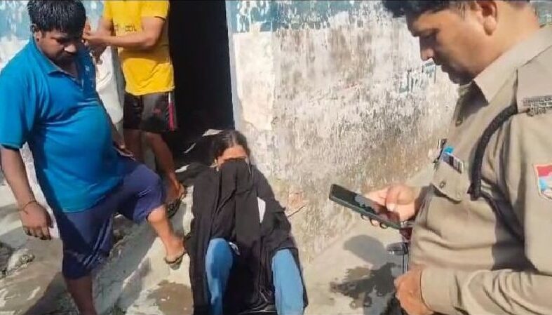 नदी में महिला ने लगायी छलांग, जलवीर ने किया रेस्क्यू