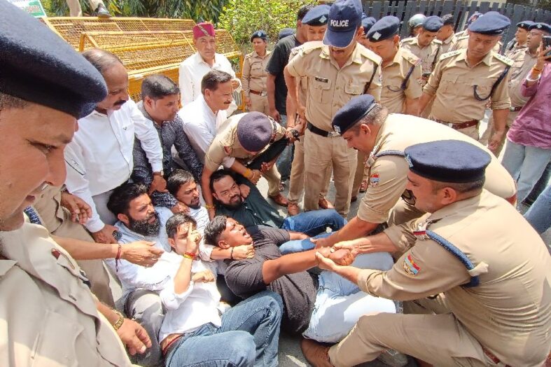 ईडी दफ्तर पर यूथ कांग्रेस का जोरदार प्रदर्शन