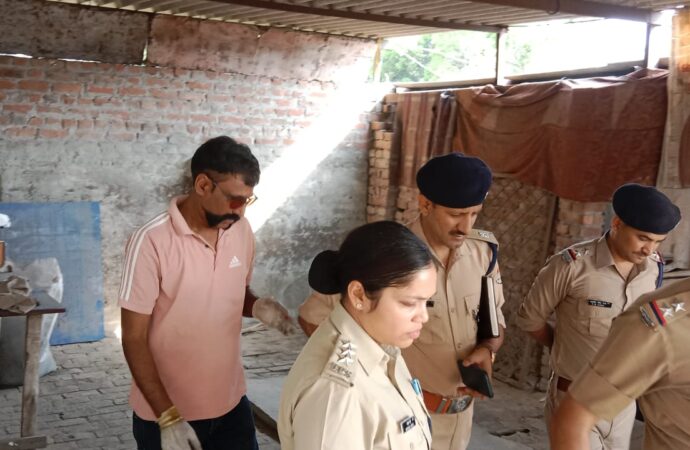 खुलासाः थिनर के डिब्बो को पीटने पर हुआ था धमाका, आरोपी शौकिन गिरफ्तार