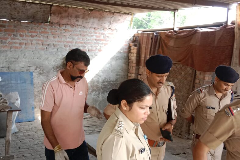 खुलासाः थिनर के डिब्बो को पीटने पर हुआ था धमाका, आरोपी शौकिन गिरफ्तार