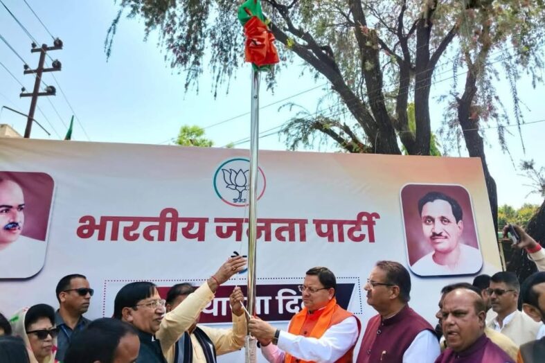 सत्ता से दूर कुंठित विपक्ष भड़का रहा क्षेत्रीय व जातीय भावनाएं, पूरे नहीं होंगे मंसूबेः धामी