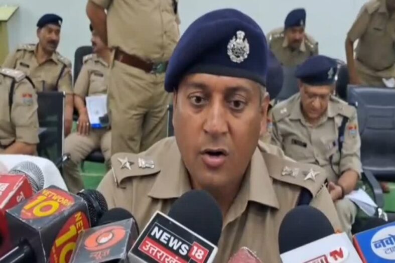 आपरेशन स्माईलः हरिद्वार पुलिस ने एक साल में तीन सौ से अधिक लोगों को अपनो से मिलाया