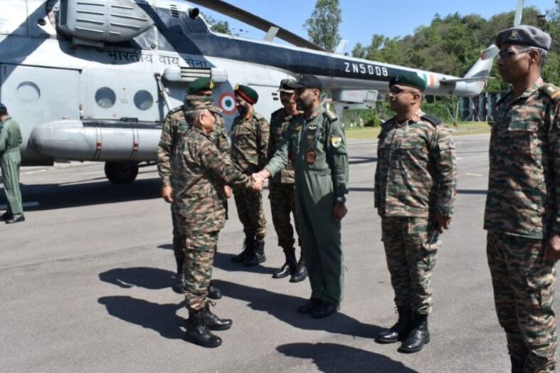 सीडीएस जनरल अनिल चौहान ने उभरते खतरों से निपटने हेतु तीनों सेनाओं में निरंतर सतर्कता एवं एकजुटता पर दिया जोर