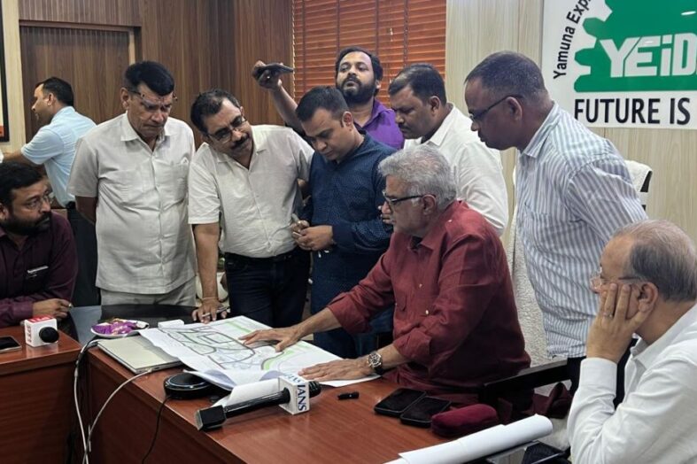 यमुना एक्सप्रेसवे के सेक्टर-21 में 1000 एकड़ में बन रही है उत्तर भारत की सबसे बड़ी फिल्म सिटी