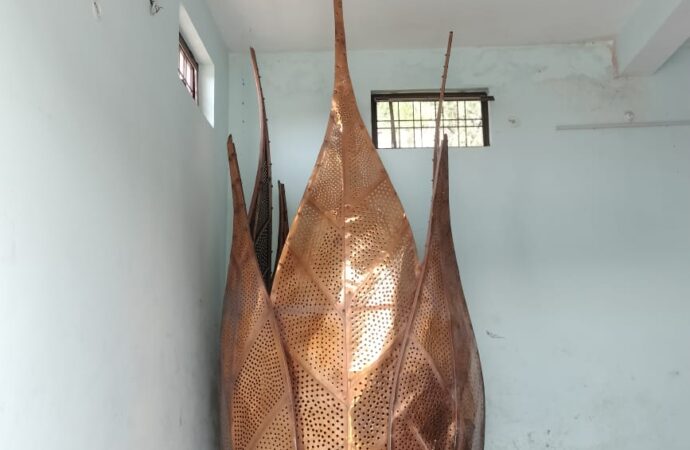 ब्रह्मकमल चौक को जिला प्रशासन ने किया रातोंरात तटस्थ
