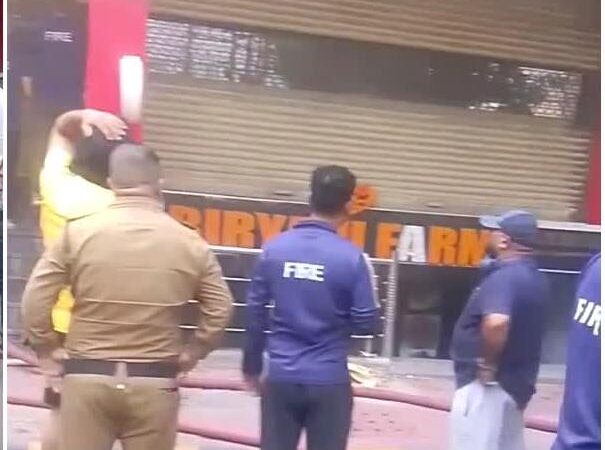लेडीज कपडे के शोरूम में लगी भीषण आग, लाखों का नुकसान हल्द्वानी