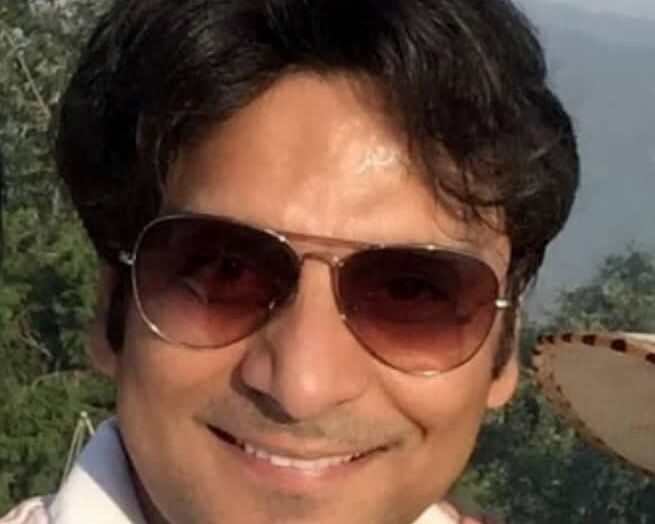 देर रात कैफें संचालक की गोली मारकर हत्या, पुलिस बदमाशों की तलाश में जुटी