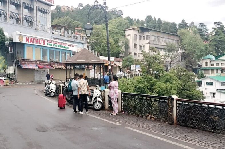 बारिश से दून का मौसम हुआ सुहावना