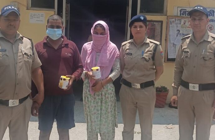 लावारिस खडी कार में मिला सुसाइड नोट, पुलिस ने की मामले की जांच शुरू