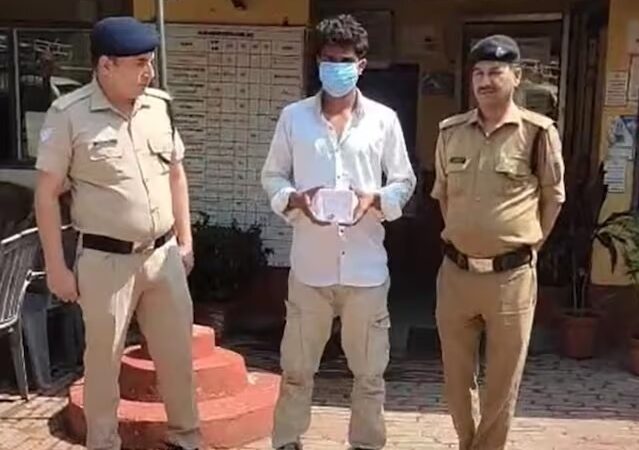 छब्बीस ग्राम स्मैक के साथ नशा तस्कर गिरफ्तार
