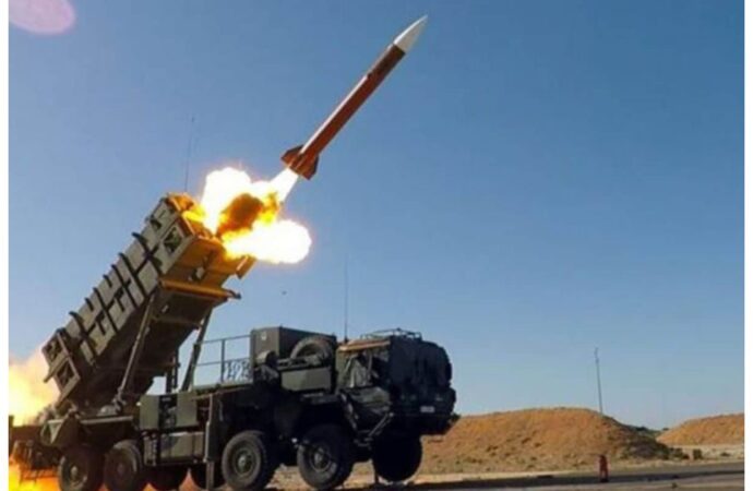 रक्षा मंत्रालय ने आतंकवाद निरोधक क्षमता बढ़ाने के लिए लगभग 2,000 करोड़ रुपए मूल्य के आपातकालीन खरीद अनुबंधों पर हस्ताक्षर किए