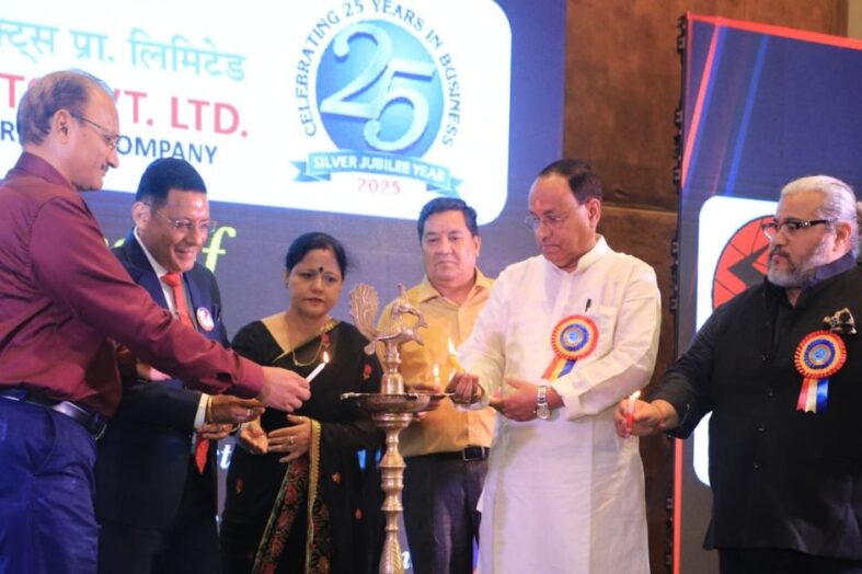 सुरेश चंद्र पांडे ने धूमधाम से मनाई एसकेपी प्रोजेक्ट्स प्रा. लिमिटेड की सिल्वर जुबली