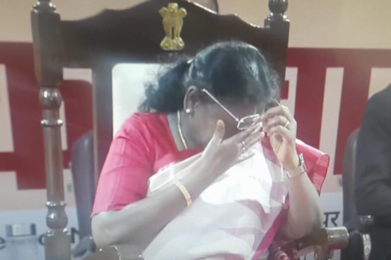 राष्ट्रपति द्रौपदी मुर्मू अपने जन्मदिन पर दून में हुईं भावुक, बहने लगे आंसू