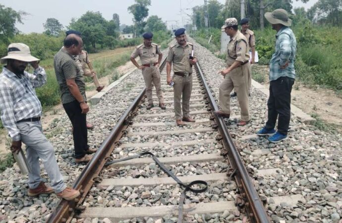 उत्तराखंड में रेल हादसे की बड़ी साजिश विफल