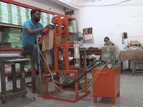 नौकरी से स्वरोजगार की ओर बढ़ रहा प्रदेश का युवा