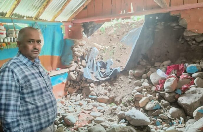 उत्तरकाशी में दीवार ढहने से एक ही परिवार के 4 लोगों की मौत
