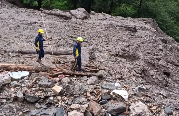 उत्तरकाशी में बादल फटने से 9 मजदूर लापता,