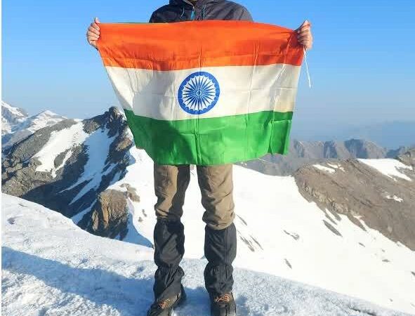 चार पर्वतारोहियों ने फतह किया बाली पास दर्रा