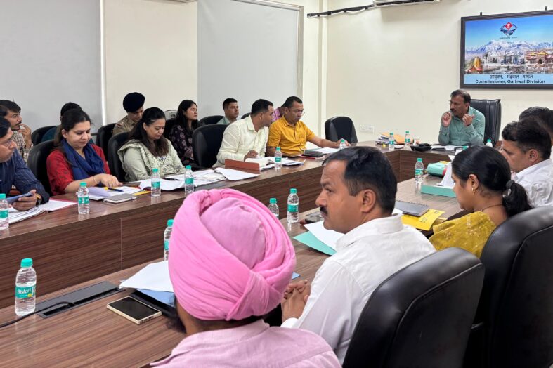 लैंड फ्रॉड मामलों को गंभीरता से ले अधिकारी, तेजी से करें वादों का निस्तारणः अपर आयुक्त