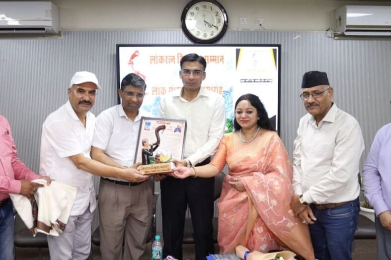 डीएम सविन बंसल को मिला ‘लोकरत्न हिमालय सम्मान’