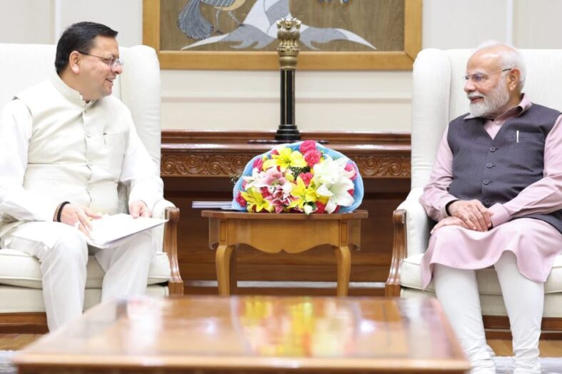 सीएम धामी ने पीएम मोदी से की मुलाकात, राज्य के विकास के लिए अनेक परियोजनाओं पर सहयोग मांगा