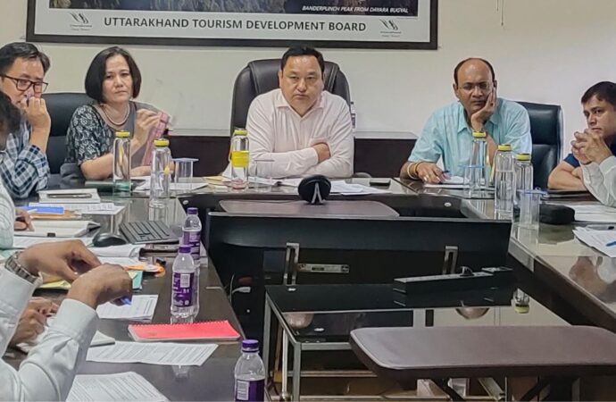 उत्तराखंड के युवाओं को पर्वतारोहण, स्कीइंग और एमटीबी प्रशिक्षण हेतु UTDB करेगा मदद