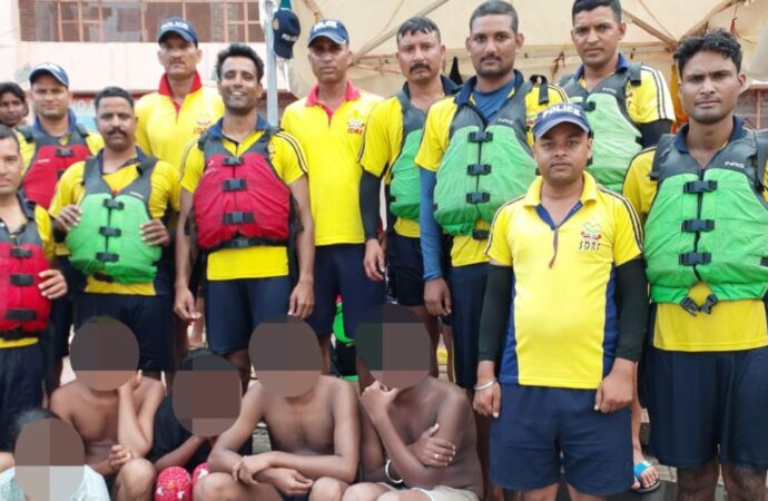 हरिद्वार में पांच डूबते कांवडियों को एसडीआरएफ ने किया रेस्क्यू