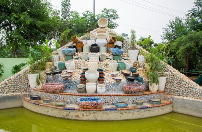 योगी सरकार ने सिरेमिक वेस्ट से बनाया ‘अनोखी दुनिया’ पार्क — डिज्नी वर्ल्ड और जुरासिक पार्क को देगा टक्कर