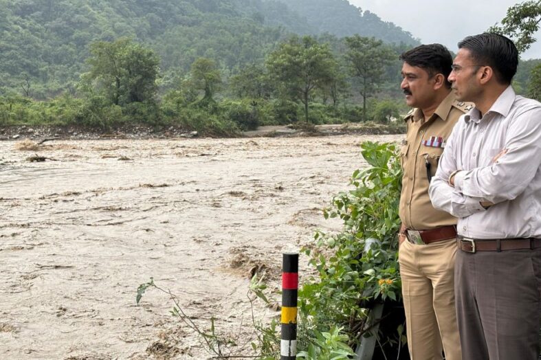 सहस्त्रधारा क्षेत्र में बादल फटने से तबाही, रेस्क्यू एवं राहत कार्य युद्धस्तर पर जारी