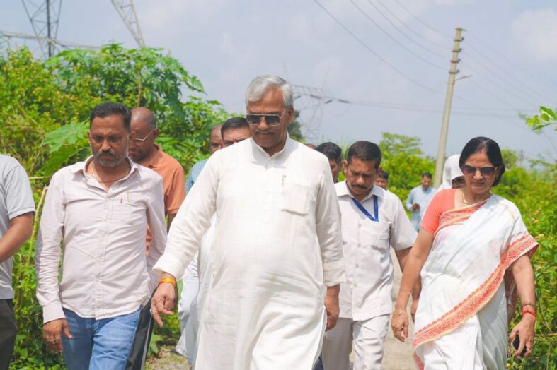 आपदा से प्रभावित प्रत्येक परिवार तक शीघ्र मदद पहुंचाना हमारी सर्वोच्च प्राथमिकता : त्रिवेन्द्र