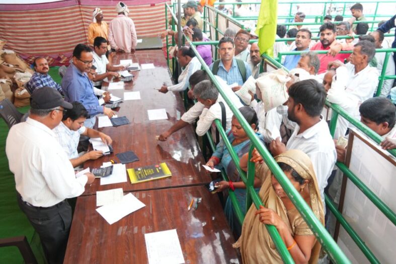 पंतनगर विश्वविद्यालय के बीजों की किसान मेले में जबरदस्त बिक्री