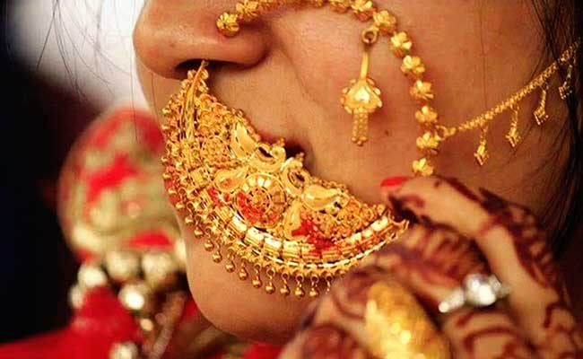 उत्तराखंड में इस गांव ने तय की गहनों की सीमा? अब शादी समारोह में केवल तीन प्रकार के आभूषण पहनने की अनुमति