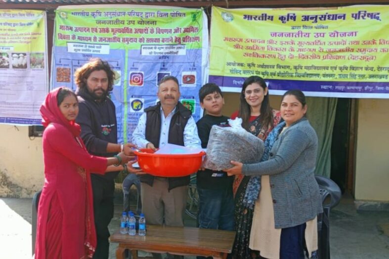 मशरूम उत्पादन से आय बढ़ाने की दिशा में पंतनगर विश्वविद्यालय की पहल