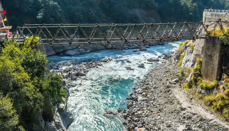 धौली गंगा पर उभर रहा खतरा, नीती घाटी में बन रही झील ने बढ़ाई चिंता
