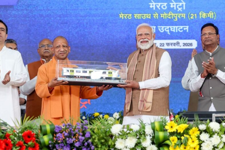 पीएम मोदी नए और आधुनिक भारत के निर्माता: योगी आदित्यनाथ
